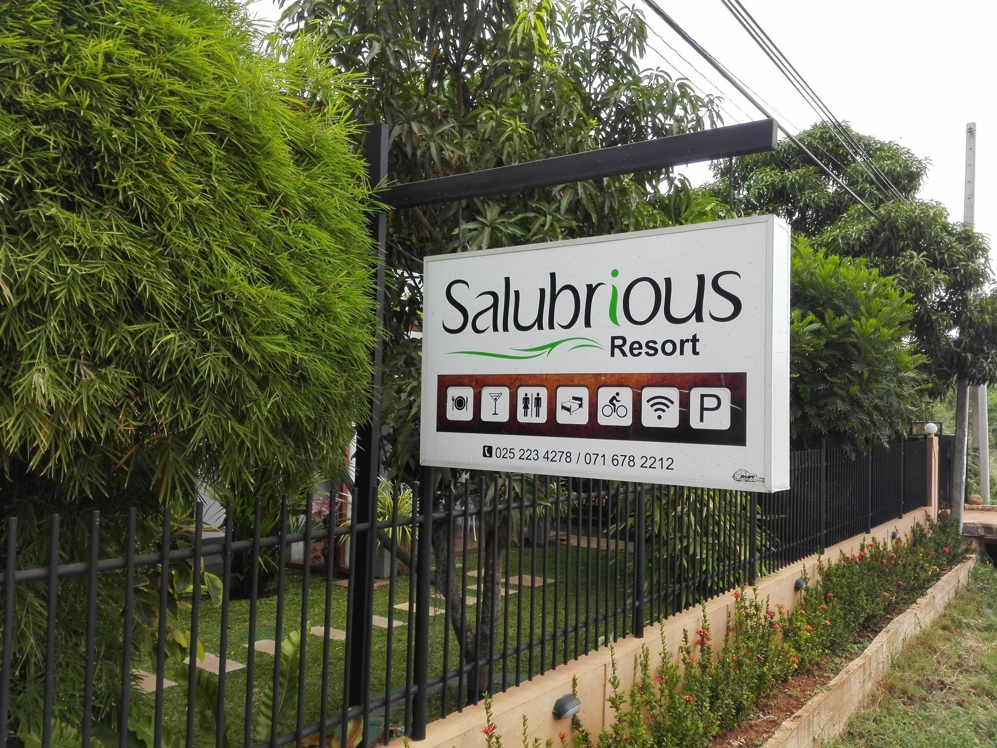 Salubrious Resort Anuradhapura Exterior foto